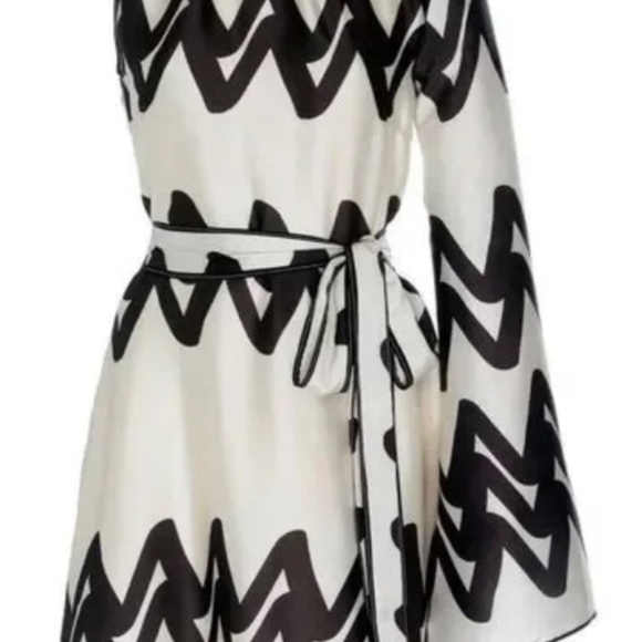 Alexis Elina Dress - Picture 2 of 14